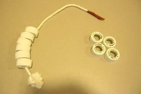 紐通し
